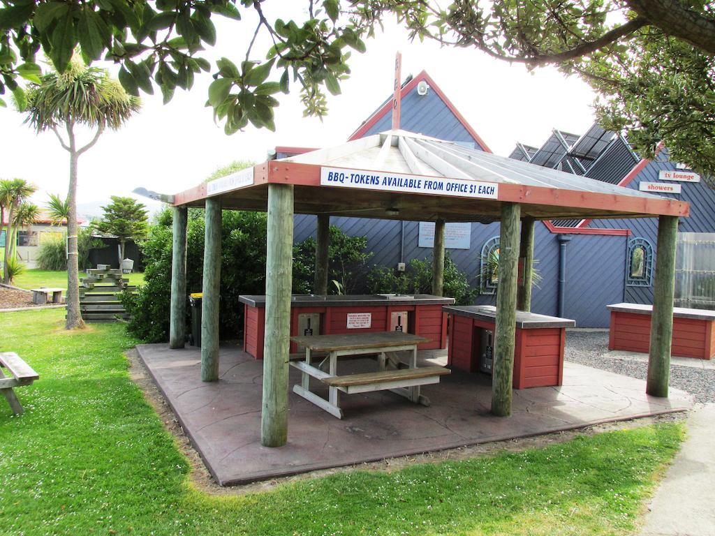 Dunedin Holiday Park Екстер'єр фото