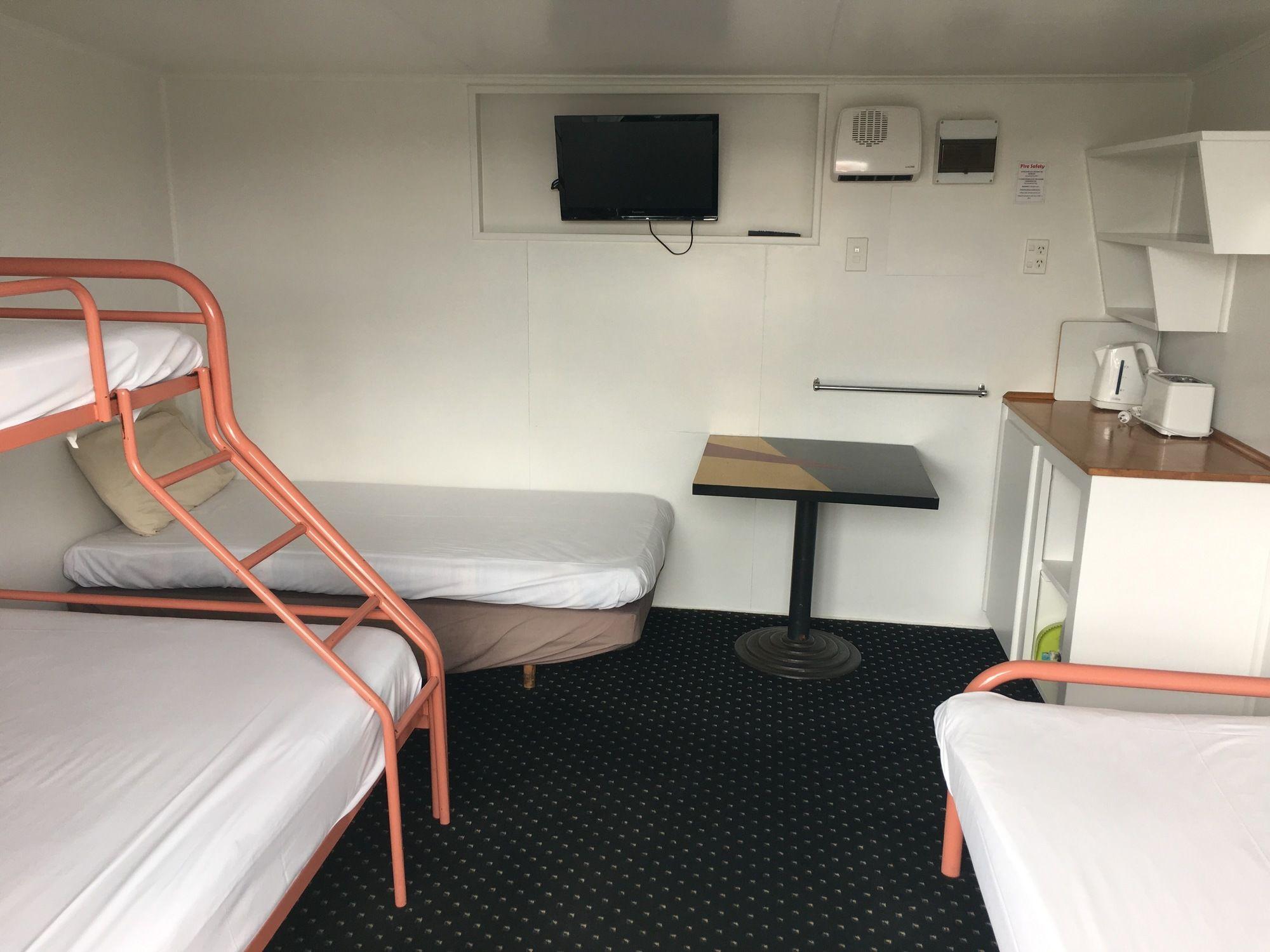 Dunedin Holiday Park Екстер'єр фото